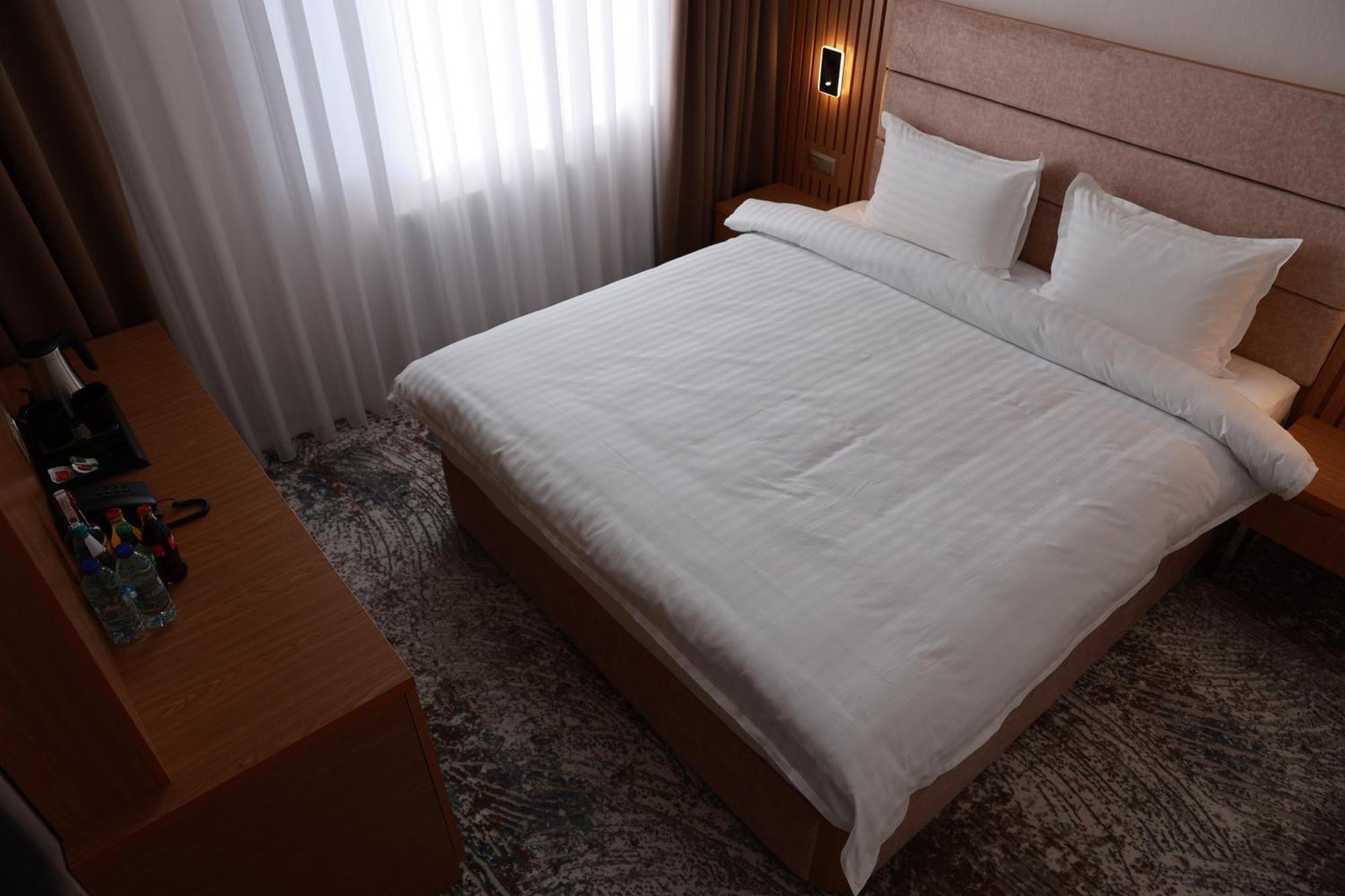 Damir Hotel Nukus Exterior foto